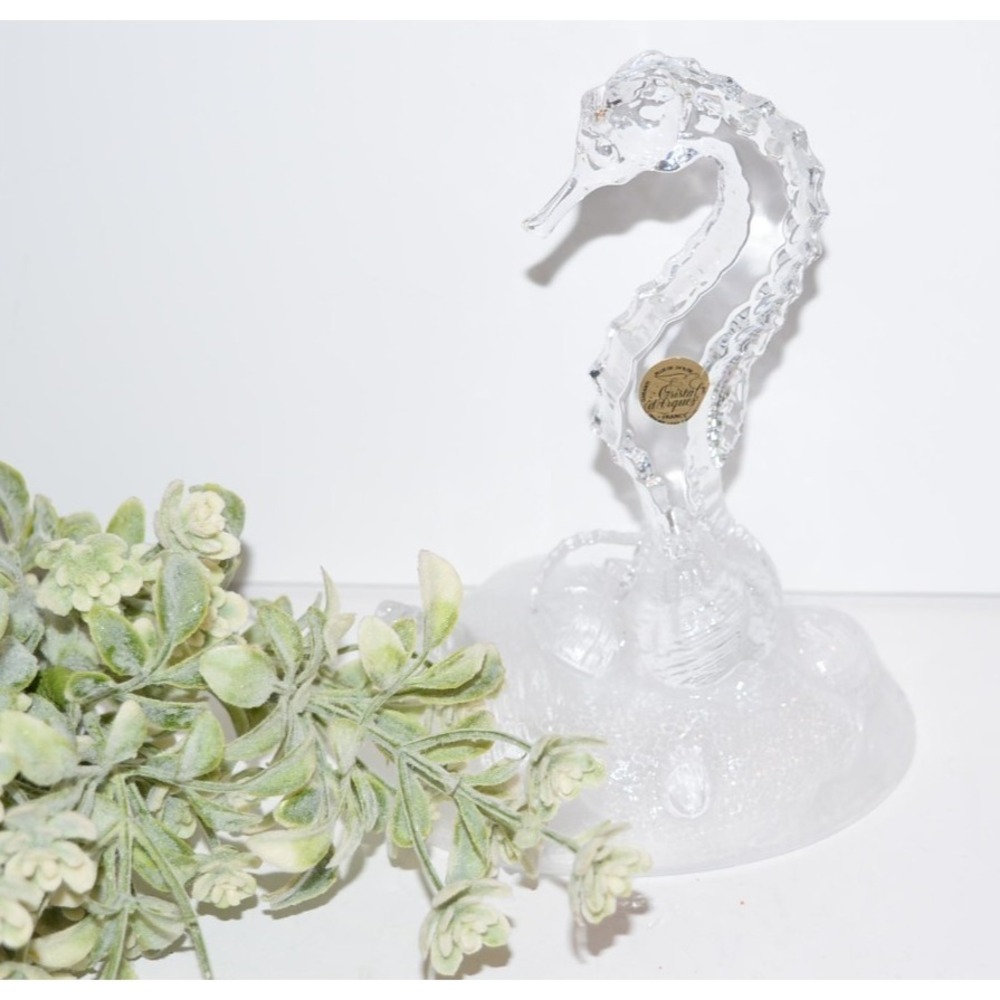 Vtg Cristal D'Arques Lead Crystal Seahorse Figurine On Frosted Shell Base 6"